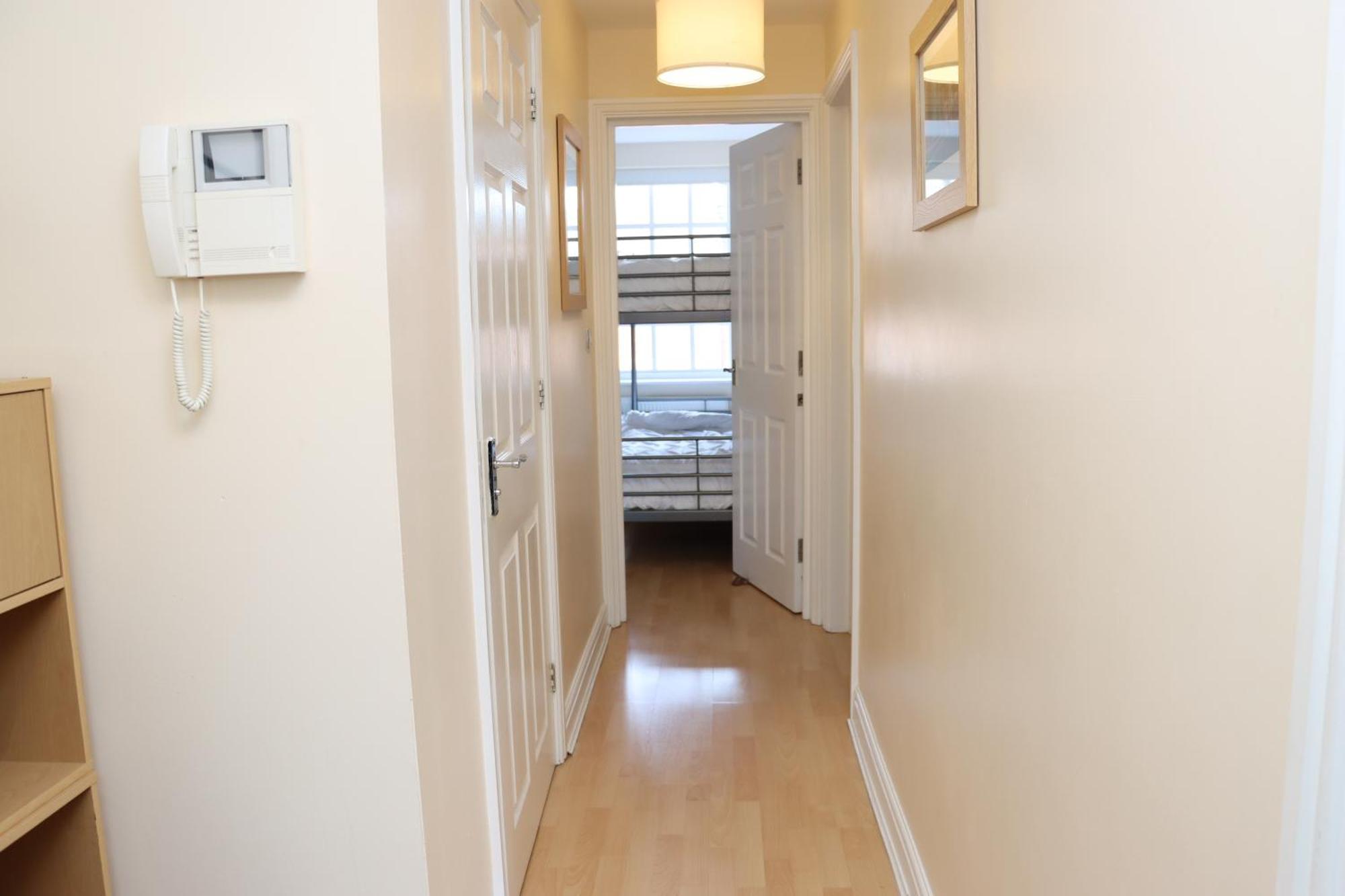 Scandinavian City Centre Apartment วุร์สเตอร์ ภายนอก รูปภาพ