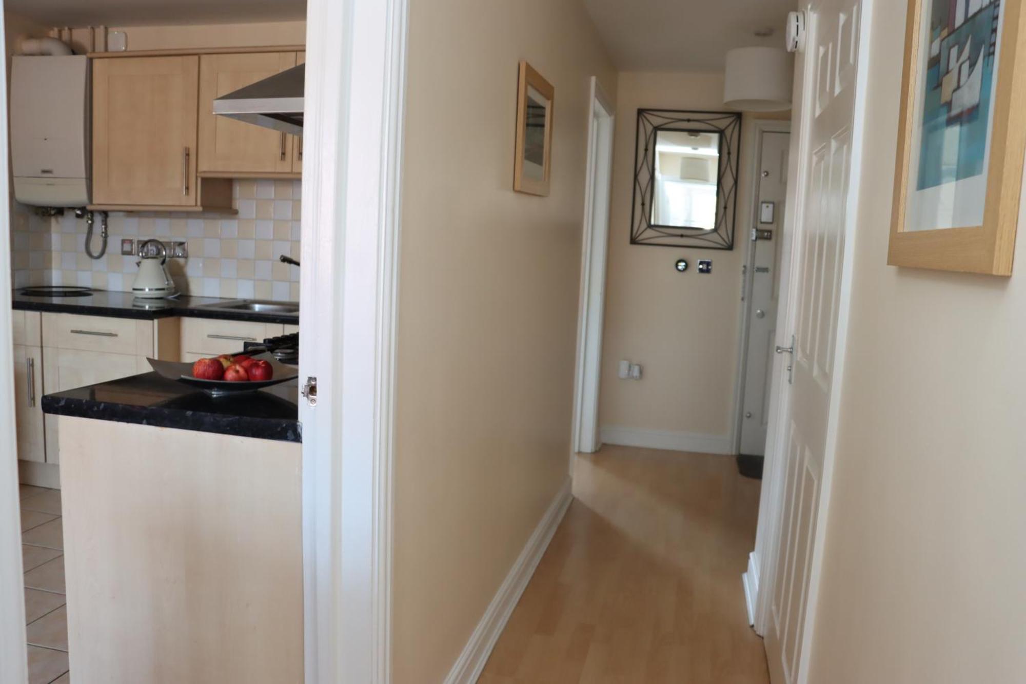 Scandinavian City Centre Apartment วุร์สเตอร์ ภายนอก รูปภาพ