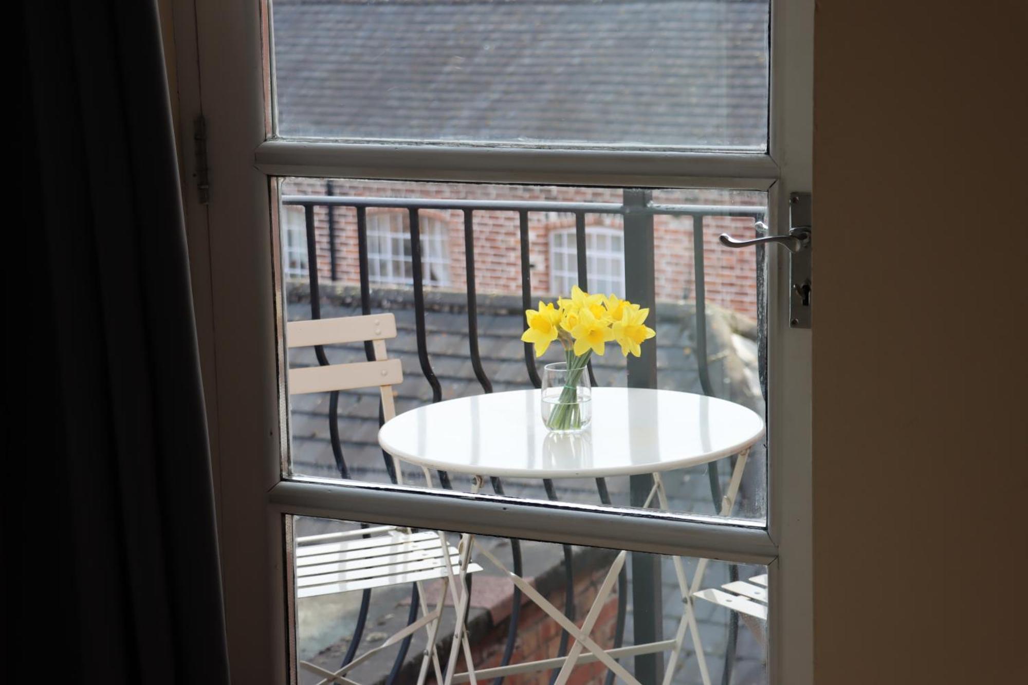 Scandinavian City Centre Apartment วุร์สเตอร์ ภายนอก รูปภาพ