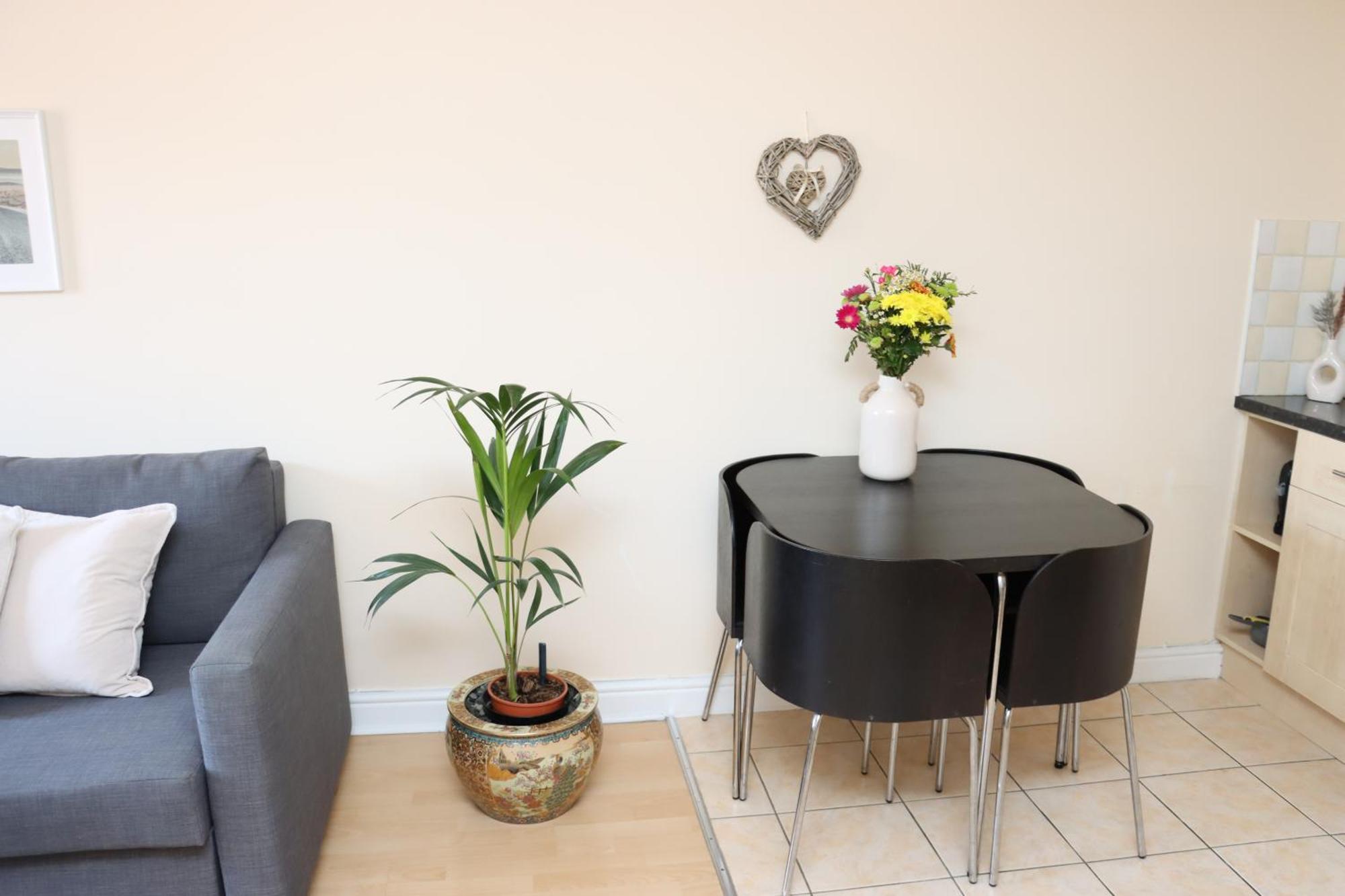 Scandinavian City Centre Apartment วุร์สเตอร์ ภายนอก รูปภาพ