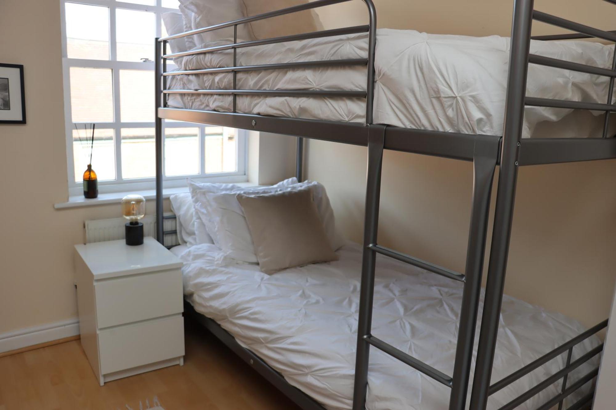 Scandinavian City Centre Apartment วุร์สเตอร์ ภายนอก รูปภาพ